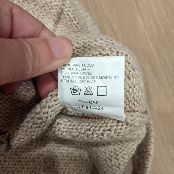 Woolrich Sweater Vest - Picture 3 of 7